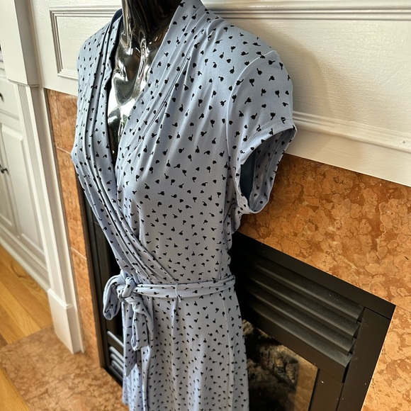 Liz Claiborne Summer Dress with Tie - Picture 2 of 8